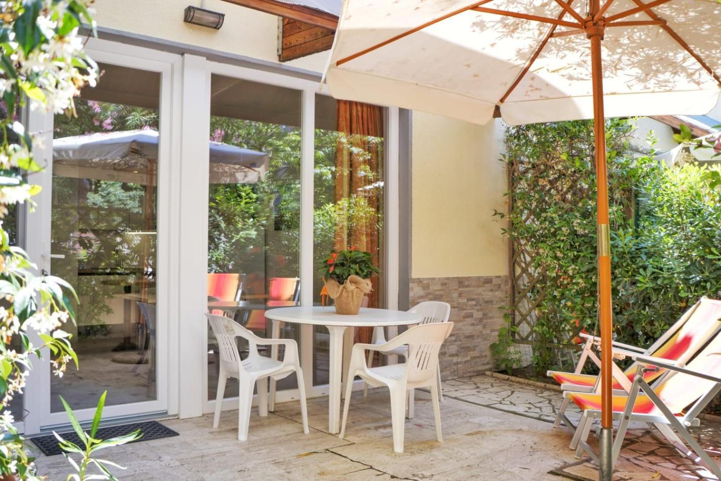 Residence Casa Di Caccia Marina Di Bibbona Εξωτερικό φωτογραφία