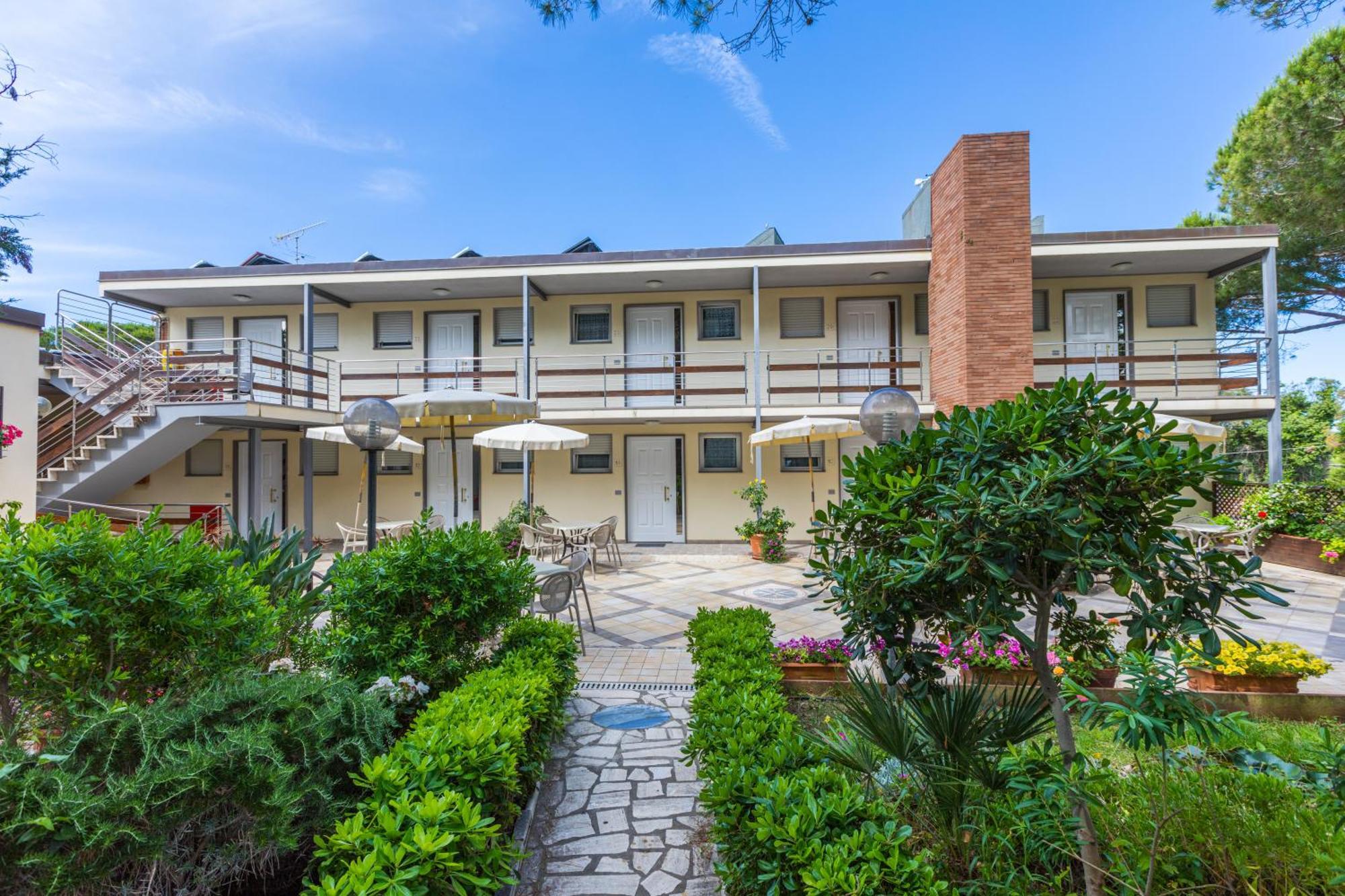 Residence Casa Di Caccia Marina Di Bibbona Εξωτερικό φωτογραφία