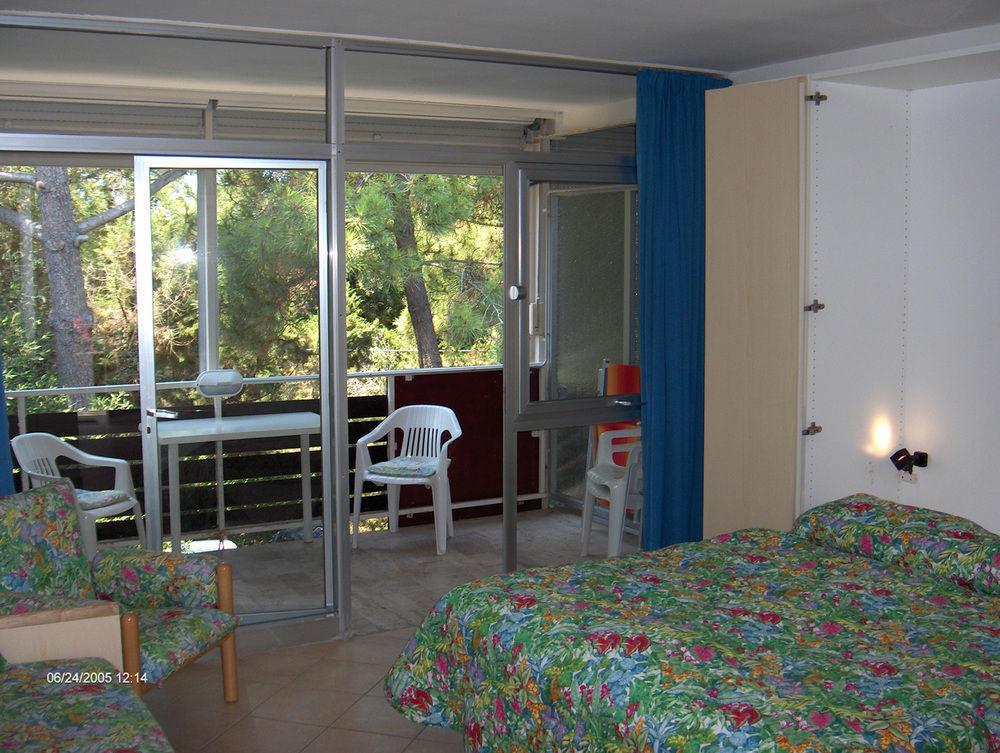 Residence Casa Di Caccia Marina Di Bibbona Εξωτερικό φωτογραφία